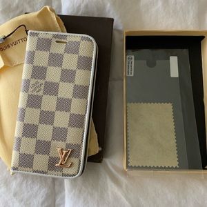 iPhone 6 Plus wallet case